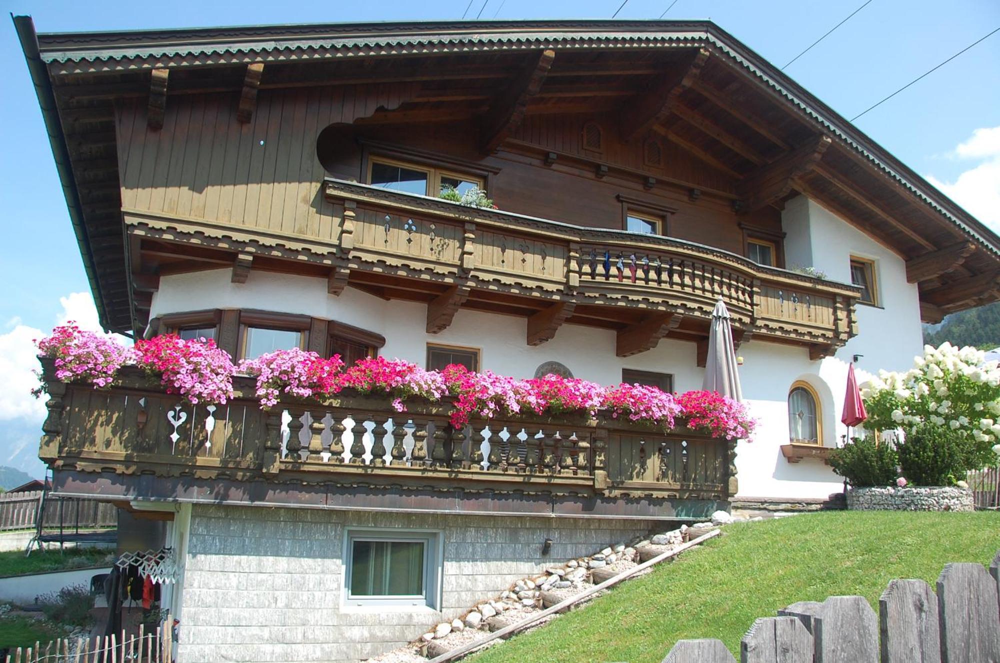 Haus Hart Im Zillertal 6 Personen Villa Екстериор снимка