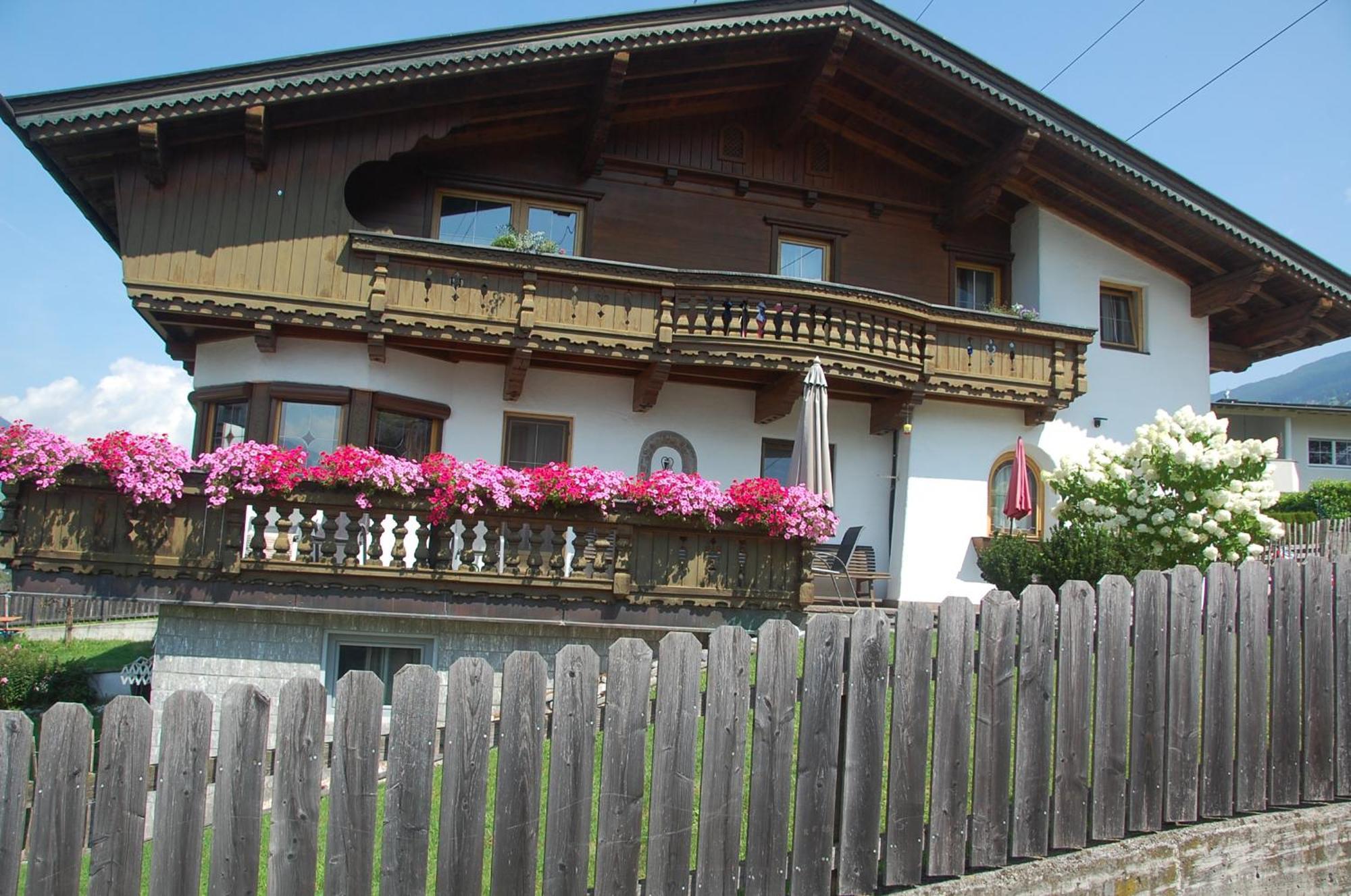 Haus Hart Im Zillertal 6 Personen Villa Екстериор снимка